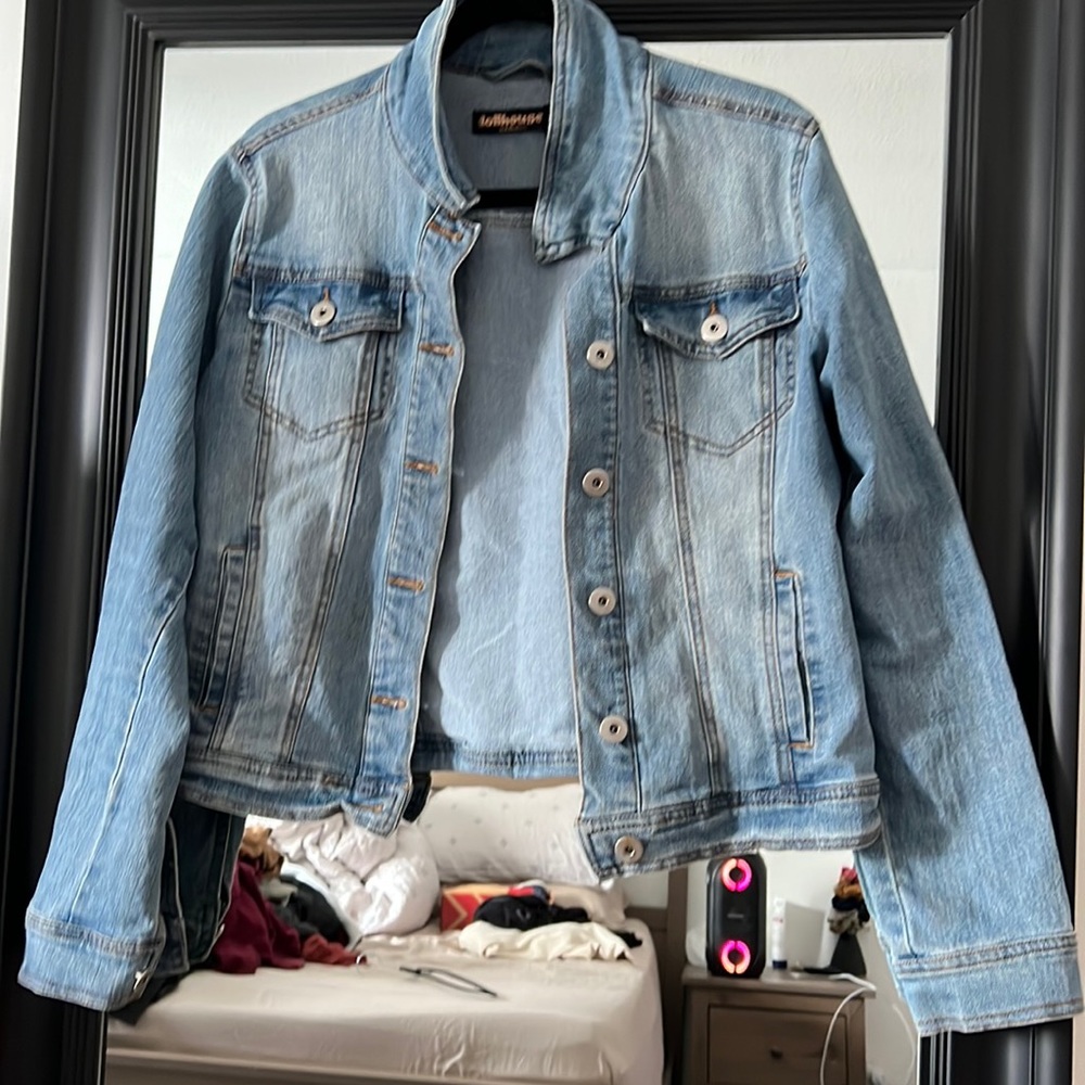 Stretchy jean jacket